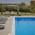 Ai Helis Summer House Villa