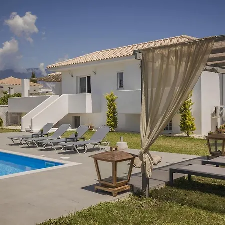 Ai Helis Summer House Villa
