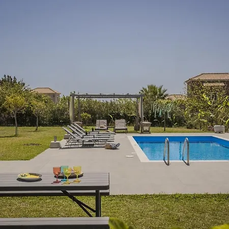 Ai Helis Summer House Svoronata