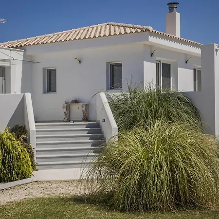 Ai Helis Summer House Villa